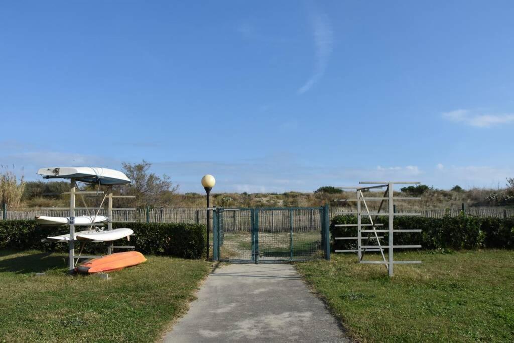 Les Goelettes - Appartement En Rdc Avec Acces Direct A La Plage Saint-Cyprien  Exteriér fotografie