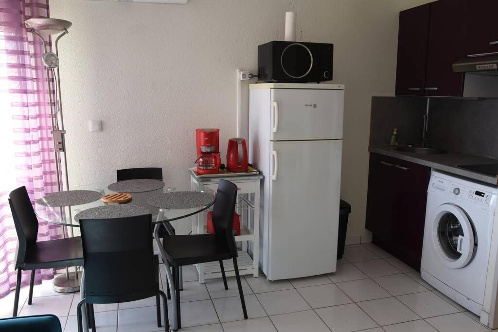 Les Goelettes - Appartement En Rdc Avec Acces Direct A La Plage Saint-Cyprien  Exteriér fotografie